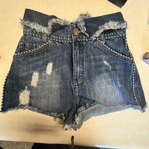 FAIRWHALE DENIM SHORTS WOMEN SIZE 28